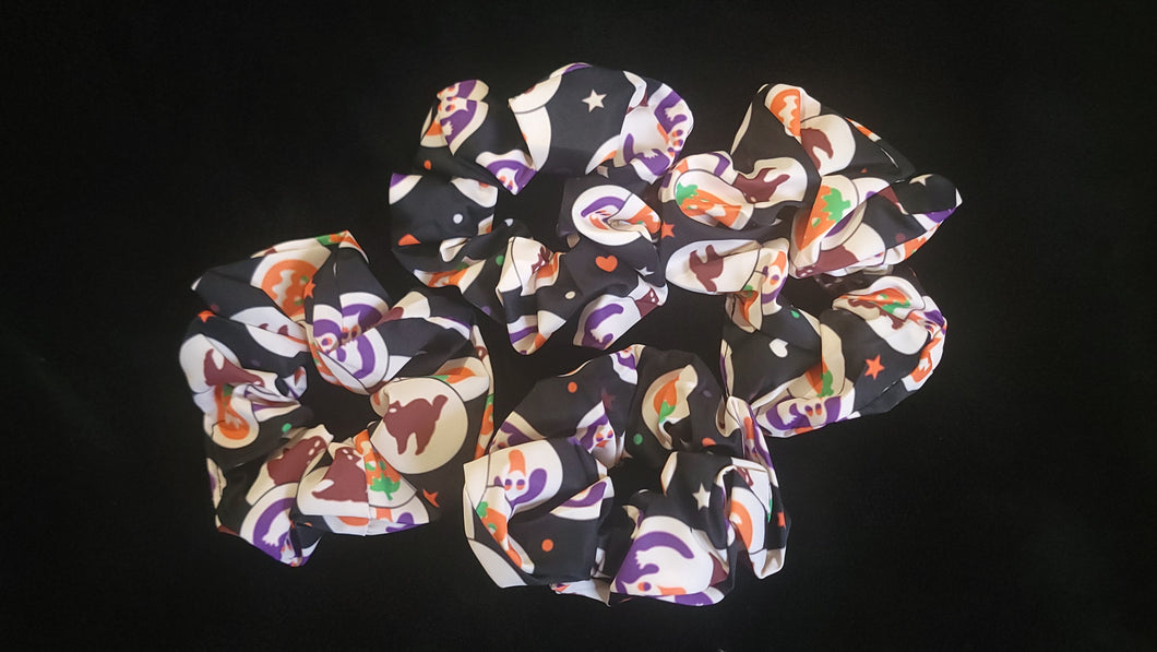 Sugar Cookie Scrunchie